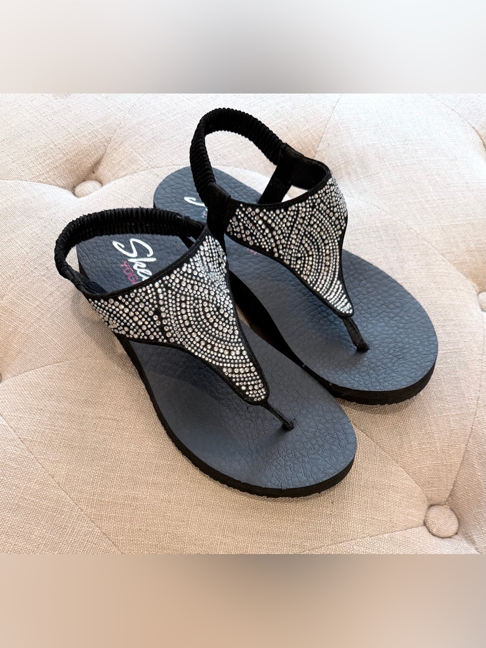 Skechers Meditation New Moon Sandals - Picture 2 of 8